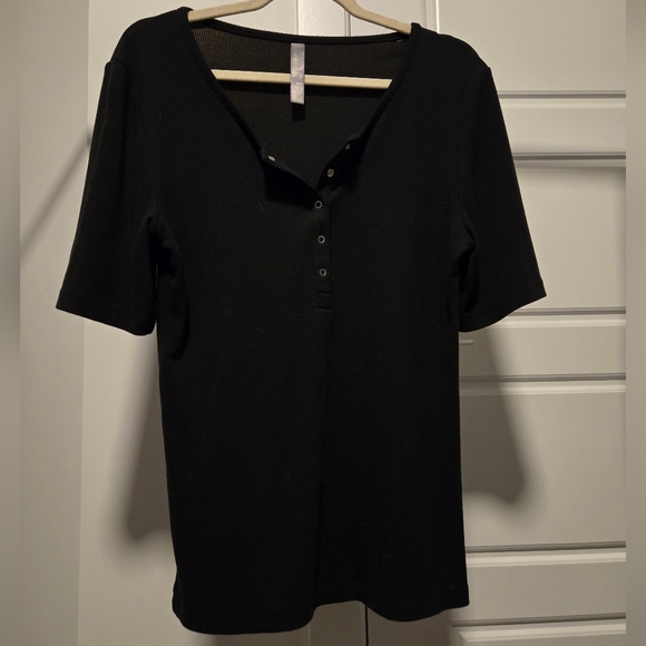 Mondetta Black Short Sleeve Women's Tee - Picture 1 of 2